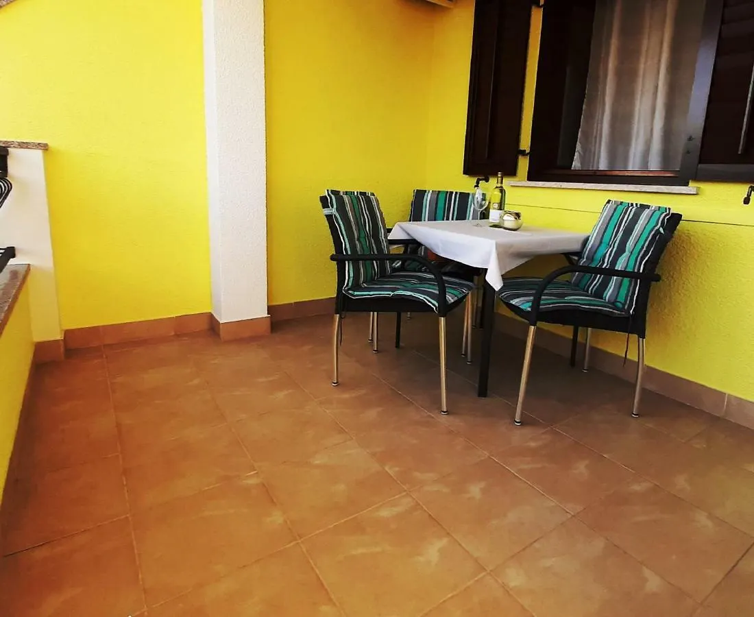 Paradise Beach Apartments Rovinj