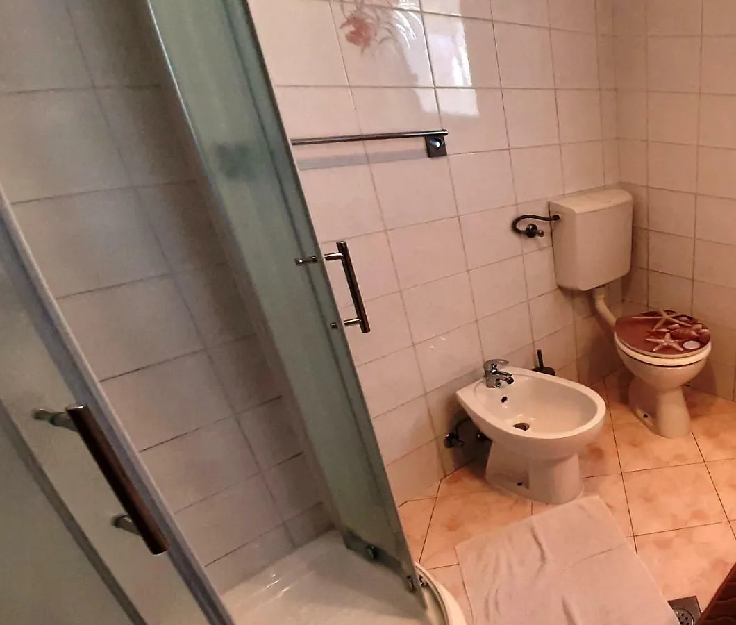 Paradise Beach Apartments Rovinj Croatia